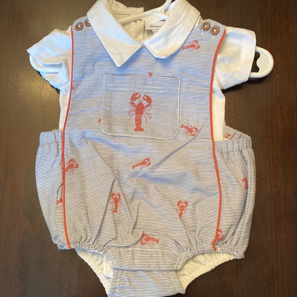 NWOT- Tommy Bahamas bubble set- 0-3 Months